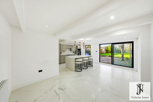 Photo 54- click for photo gallery